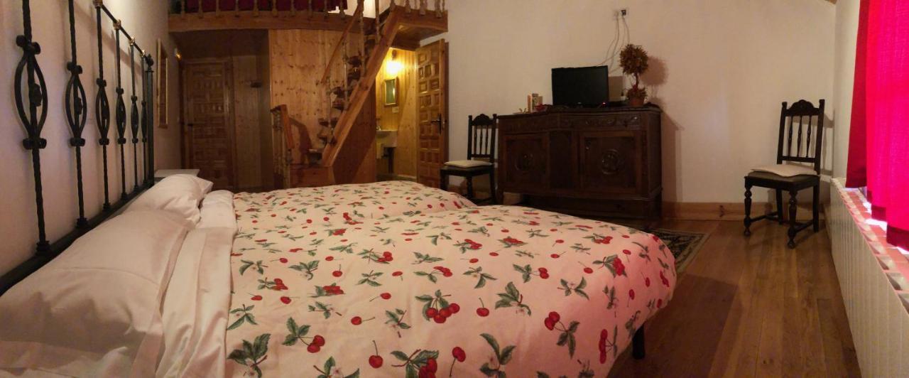 Hotel Rural Venta Del Termino Santa Gadea del Cid Екстер'єр фото